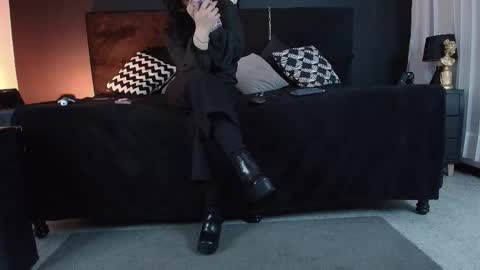 Miss Jade online show from 09/25/25, 11:47