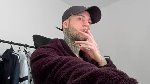 jeison online show from 10/24/25, 12:56