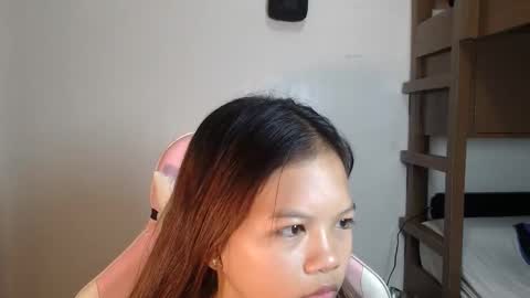 Snapshot of _jennn chatting on 06/02/26, 06:21 Jen online show from 06/02/26, 06:21
