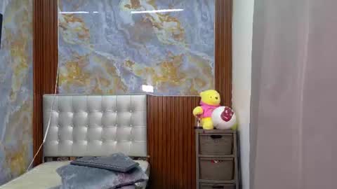 Snapshot of _jessi69_ chatting on 06/24/26, 10:42 Jesica online show from 06/24/26, 10:42
