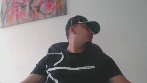 Snapshot of _jordanxxiii chatting on 02/21/25, 10:04 jordan online show from 02/21/25, 10:04