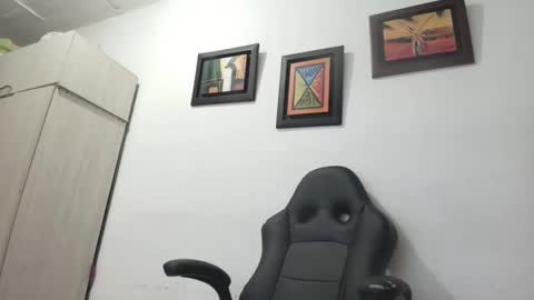 Snapshot of _jordanxxiii chatting on 09/16/25, 04:35 jordan online show from 09/16/25, 04:35