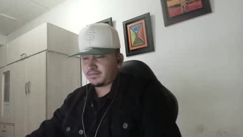 Snapshot of _jordanxxiii chatting on 09/22/25, 02:35 jordan online show from 09/22/25, 02:35