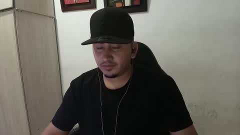 Snapshot of _jordanxxiii chatting on 10/01/25, 02:50 jordan online show from 10/01/25, 02:50