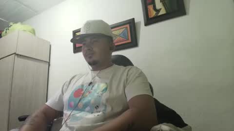 Snapshot of _jordanxxiii chatting on 10/06/25, 04:10 jordan online show from 10/06/25, 04:10