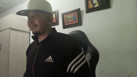 Snapshot of _jordanxxiii chatting on 10/10/25, 05:28 jordan online show from 10/10/25, 05:28