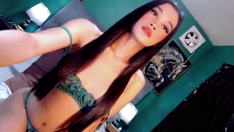 Snapshot of _juicylexie_ chatting on 06/11/26, 05:38 lexie online show from 06/11/26, 05:38