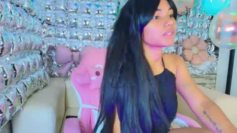 Snapshot of _julie_cooper chatting on 06/17/26, 01:23 julie cooper online show from 06/17/26, 01:23