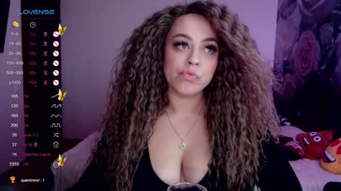 _just_a_queen_3 online show from 12/11/24, 06:20