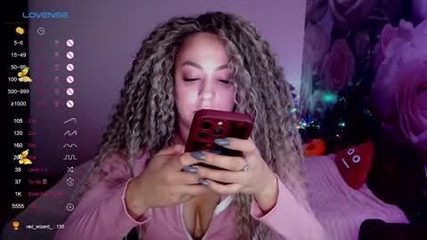 _just_a_queen_3 online show from 12/15/24, 06:04