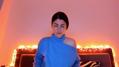 Snapshot of _just_a_simple_girl chatting on 02/09/25, 11:14 _just_a_simple_girl online show from 02/09/25, 11:14
