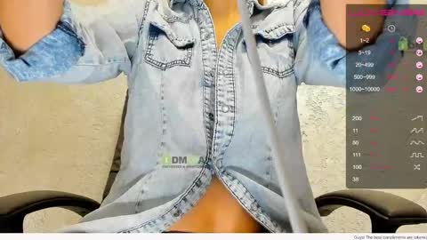 _justcallme_ online show from 04/14/26, 08:37