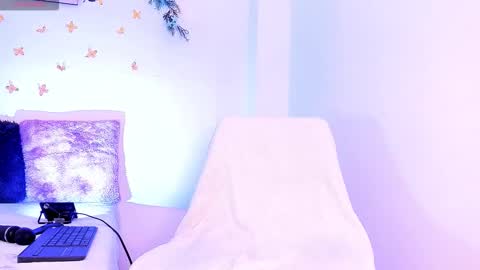 Karen online show from 10/31/25, 05:52