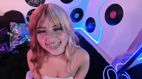 _karine01 online show from 02/07/25, 08:11