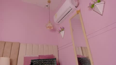 karol online show from 10/28/25, 06:43