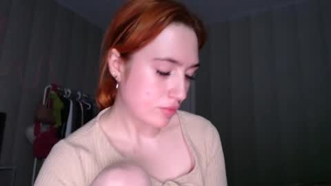 Snapshot of _katemiller_ chatting on 12/19/24, 10:56 katemiller online show from 12/19/24, 10:56