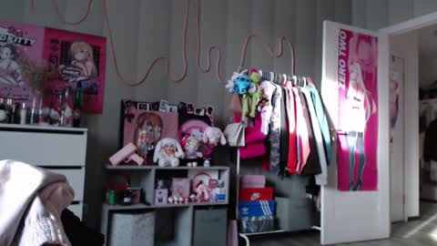 katemiller online show from 02/14/26, 03:36