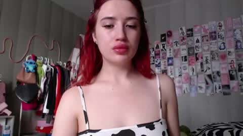 Snapshot of _katemiller_ chatting on 05/02/26, 03:44 katemiller online show from 05/02/26, 03:44