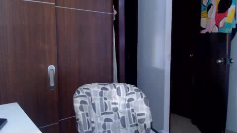  Dani  online show from 12/31/24, 10:01