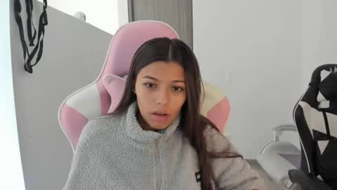 khloe sweet online show from 10/28/25, 06:32