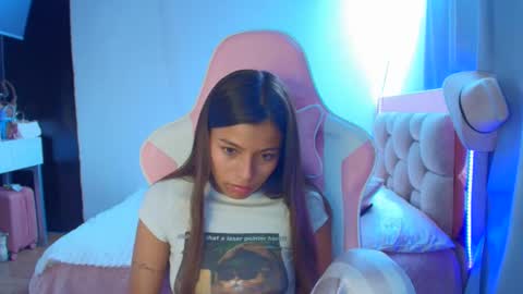 khloe sweet online show from 04/27/26, 02:26