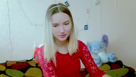 Snapshot of _kikiclark_ chatting on 10/01/25, 08:09 _kikiclark_ online show from 10/01/25, 08:09