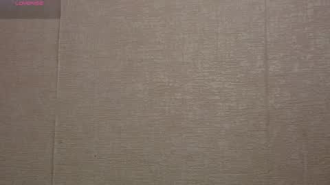 _kikiclark_ online show from 05/07/26, 08:36