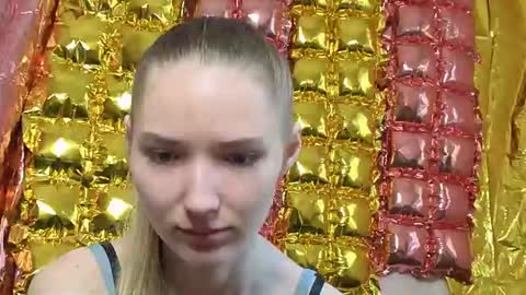 Snapshot of _kikiclark_ chatting on 06/15/26, 08:38 _kikiclark_ online show from 06/15/26, 08:38
