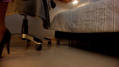 Kiraaaa 0 online show from 03/25/26, 08:37