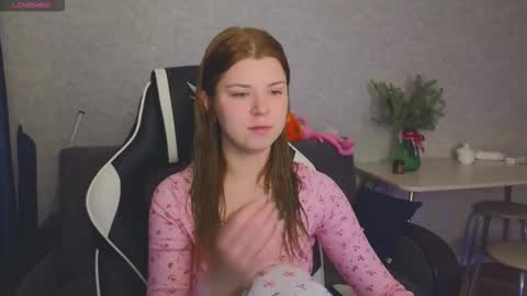 Molly   Emily online show from 12/21/25, 06:59