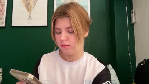 Molly   Emily online show from 03/21/26, 11:04