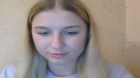 _kitty_joy online show from 04/24/26, 06:43