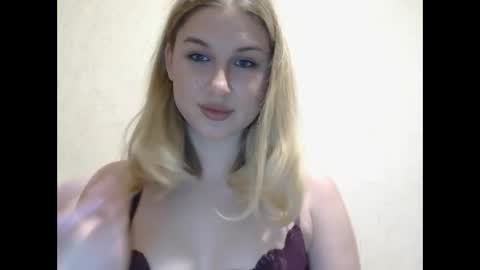 _kitty_joy online show from 04/25/26, 07:11