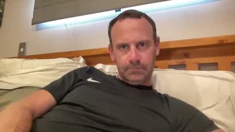 Kiwi online show from 01/23/25, 02:55