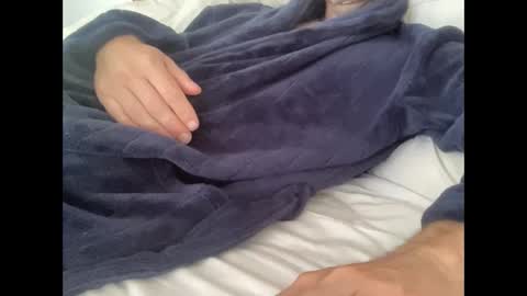 Kiwi online show from 09/26/25, 10:03