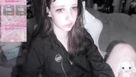  kuro  online show from 03/04/26, 08:20