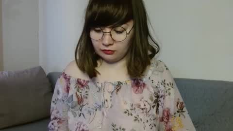 Snapshot of _lalilu_ chatting on 12/31/24, 07:53 _lalilu_ online show from 12/31/24, 07:53