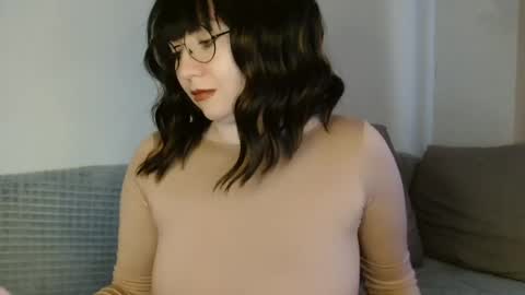 Snapshot of _lalilu_ chatting on 01/12/25, 09:08 _lalilu_ online show from 01/12/25, 09:08