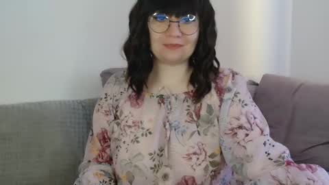 Snapshot of _lalilu_ chatting on 02/25/25, 06:25 _lalilu_ online show from 02/25/25, 06:25