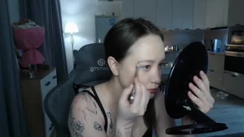 _lalune_ online show from 02/23/26, 02:58