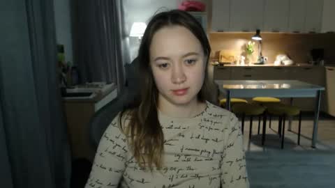 _lalune_ online show from 03/09/26, 06:12