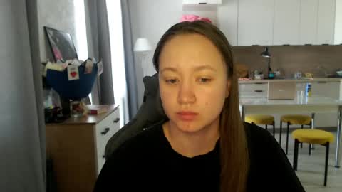 _lalune_ online show from 04/16/26, 09:10