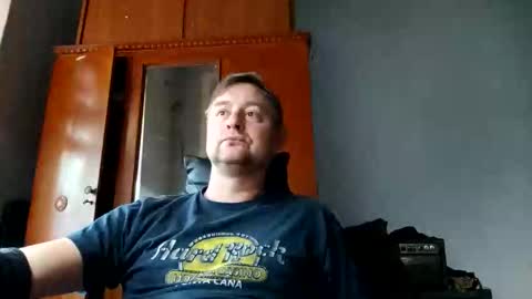 Snapshot of _lastjedi_ chatting on 11/18/25, 11:14 OBI-WAN online show from 11/18/25, 11:14