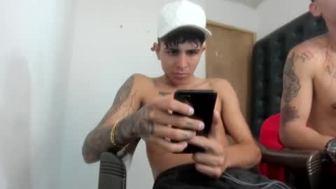 Snapshot of _latinhot_420 chatting on 03/19/26, 06:45 _latinhot_420 online show from 03/19/26, 06:45