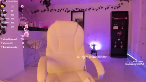 Laura online show from 02/14/25, 06:34