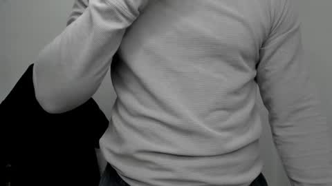 Snapshot of _layne chatting on 12/14/24, 04:12 Layne online show from 12/14/24, 04:12