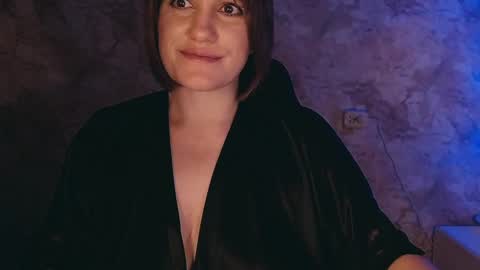 Snapshot of _letty_ chatting on 12/15/24, 12:51 Letty online show from 12/15/24, 12:51