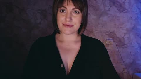 Snapshot of _letty_ chatting on 12/22/24, 12:17 Letty online show from 12/22/24, 12:17