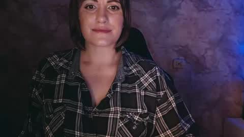 Snapshot of _letty_ chatting on 12/28/24, 12:04 Letty online show from 12/28/24, 12:04