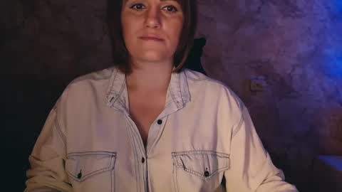 Snapshot of _letty_ chatting on 01/26/25, 09:51 Letty online show from 01/26/25, 09:51